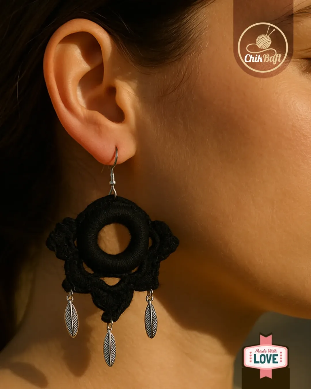 گوشواره بافتنی شیک‌بافت منگوله دار